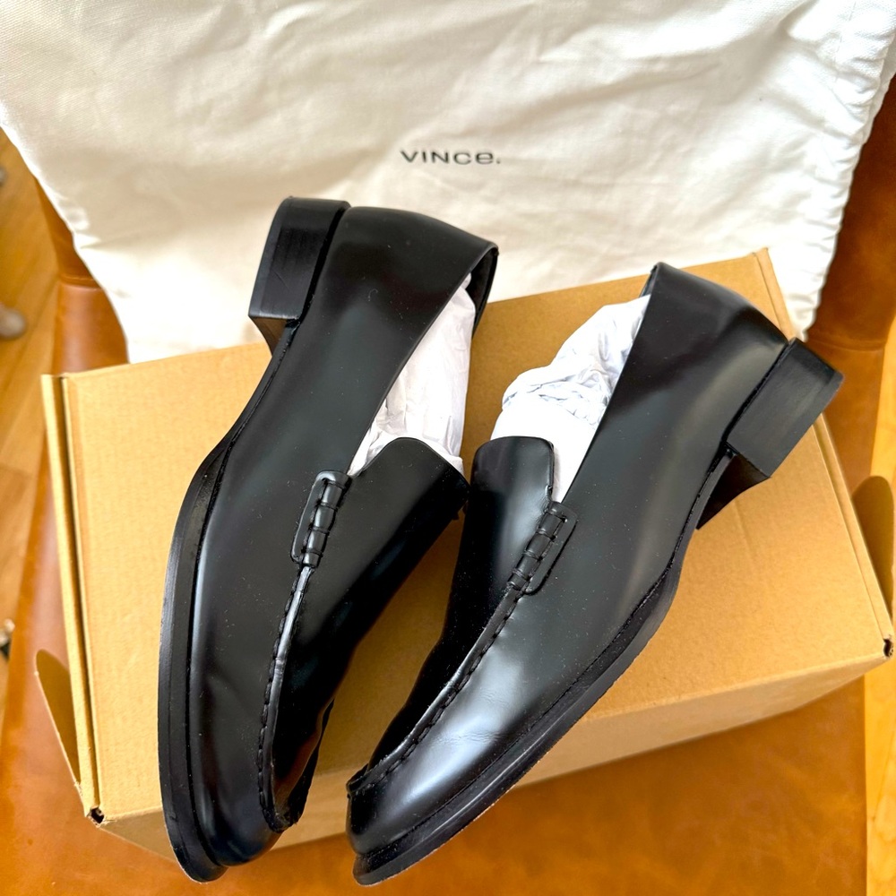 Vince Naomi Leather Loafer